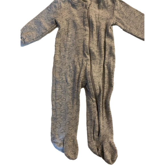 3-6 month neutral baby sleeper bundle 3 items. - Picture 5 of 7